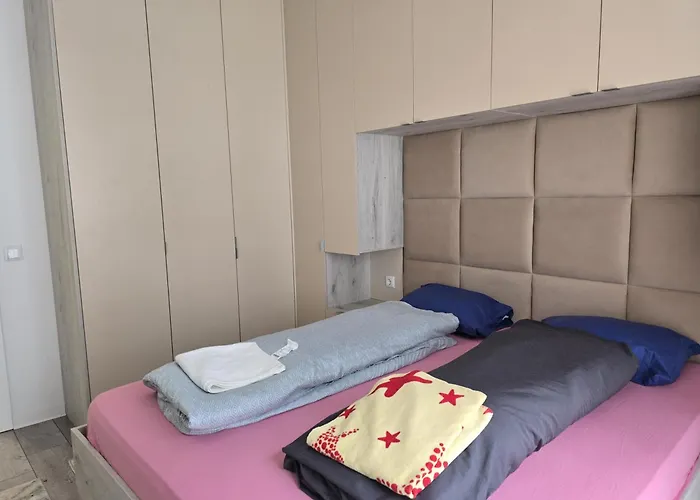 The Oligarchs Outlook *